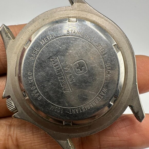 Swiss Military Watch Men Silver Tone Case No Band Date Window 41MM New Battery - Picture 3 of 6